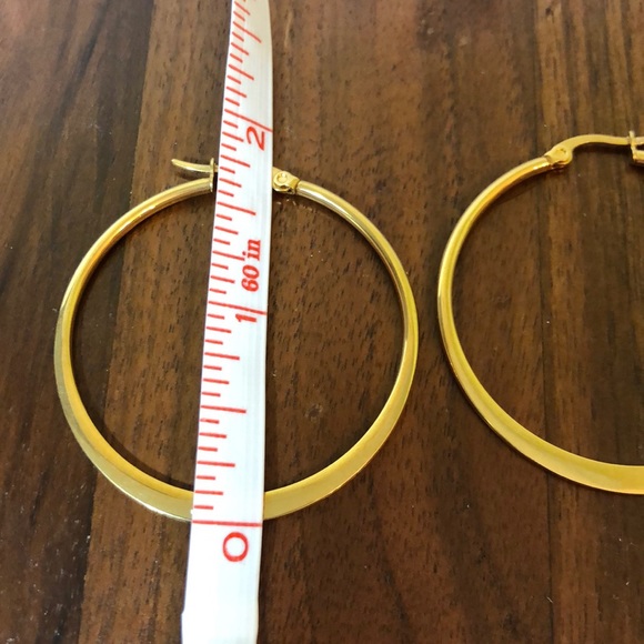 Gold Hoop Earrings Approximately 1.5” Diameter - Picture 4 of 5